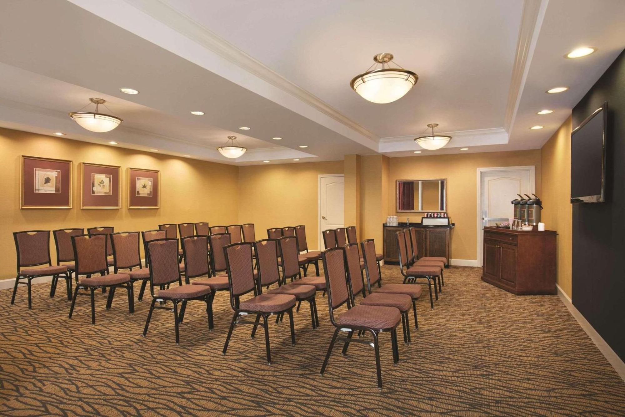 Country Inn & Suites By Radisson, Atlanta Airport North, Ga Eksteriør billede